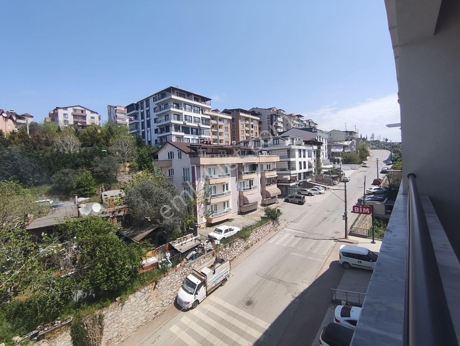 İzmit Kuruçeşme Yeni Mah.satılık Ebeveyn Banyolu 4+1 Çatidublex - Görsel 34