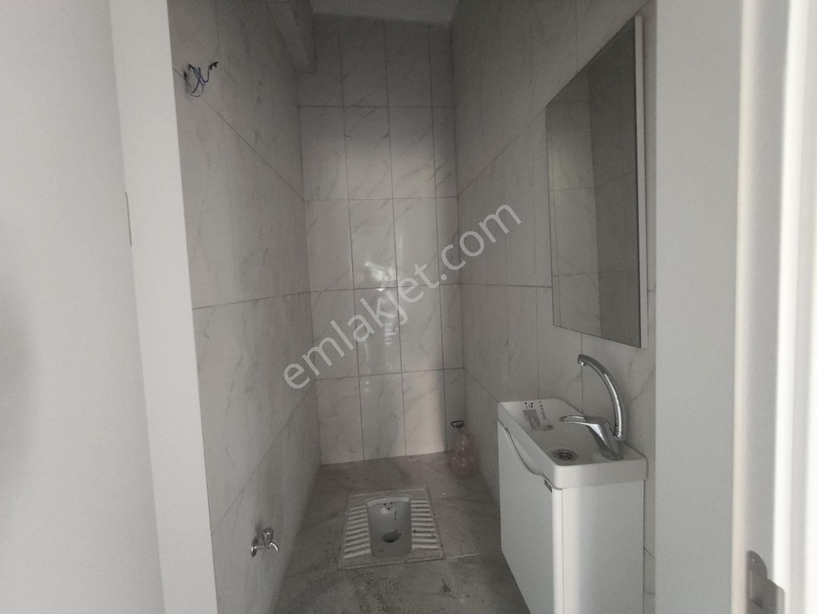 İzmit Kuruçeşme Yeni Mah.satılık Ebeveyn Banyolu 4+1 Çatidublex - Görsel 23