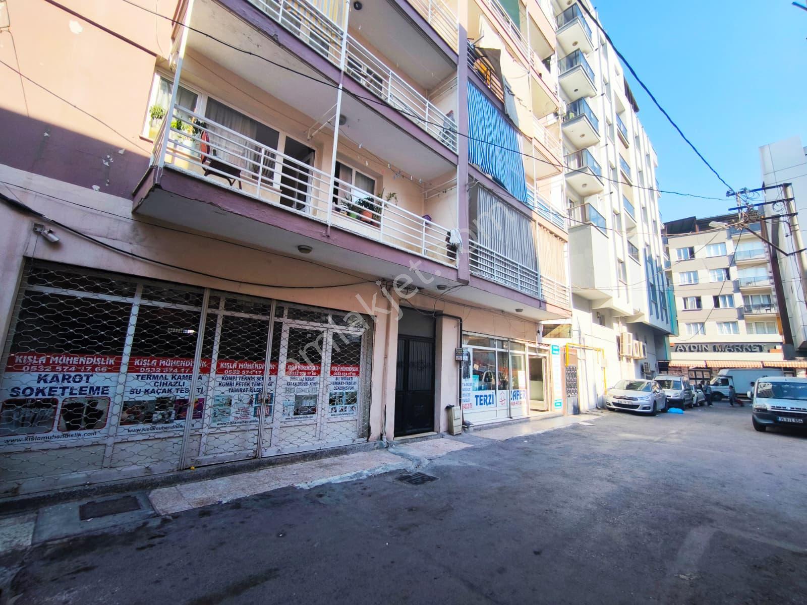 İzmir Karabağlar Bozyaka Dalgıçlar Mevkii İstikbal Mob. Yakınında Satılık Dükkan - Görsel 6