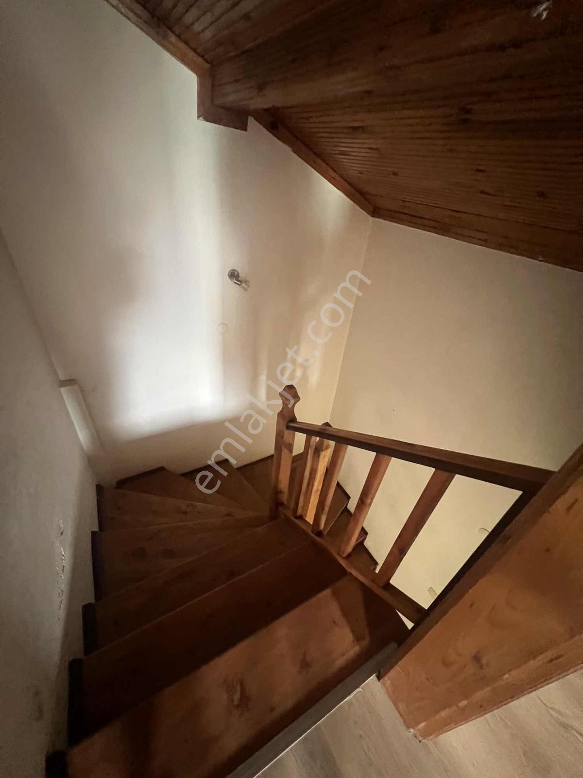 Yeni Mahallede Kiralık Birleşik Nizam Villa - Görsel 13