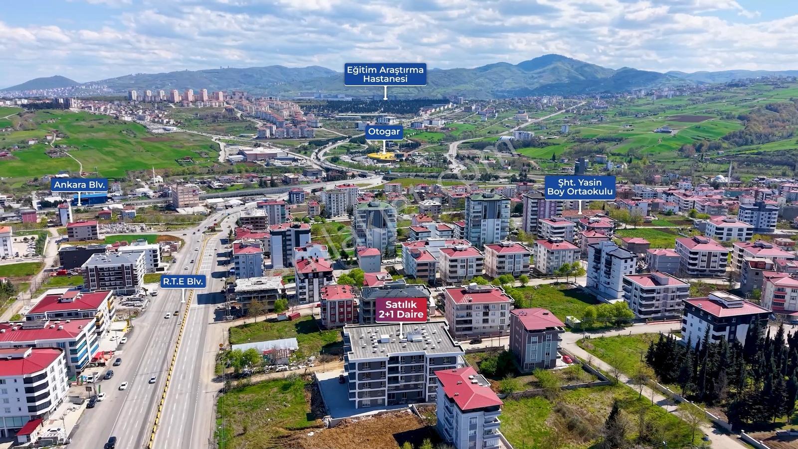 Derecikte Rte Bulvarında Salon Mutfak Ayrı Net 100 M² 2+1 Daire - Görsel 31