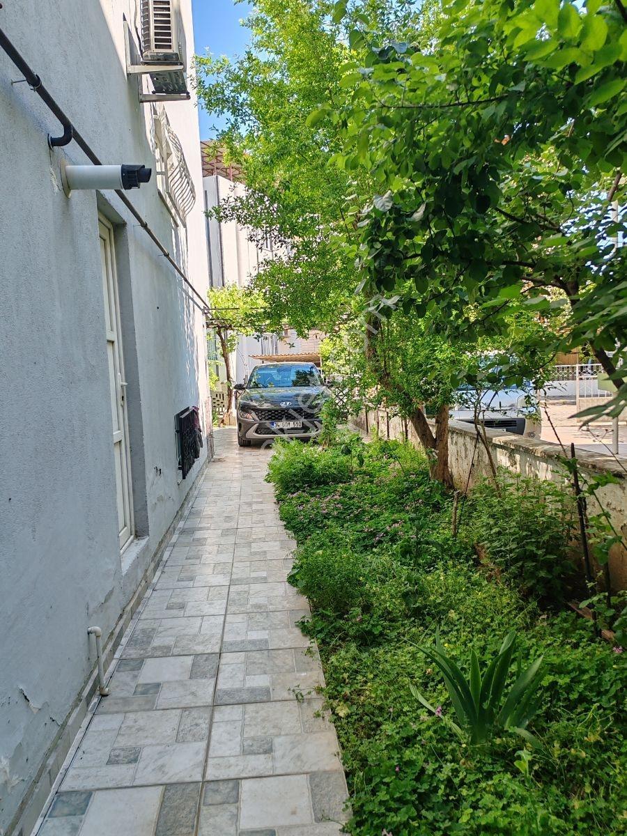 Şentürk Gayrimenkul | Yıldıztepe De Lüks Tripleks Villa - Görsel 20