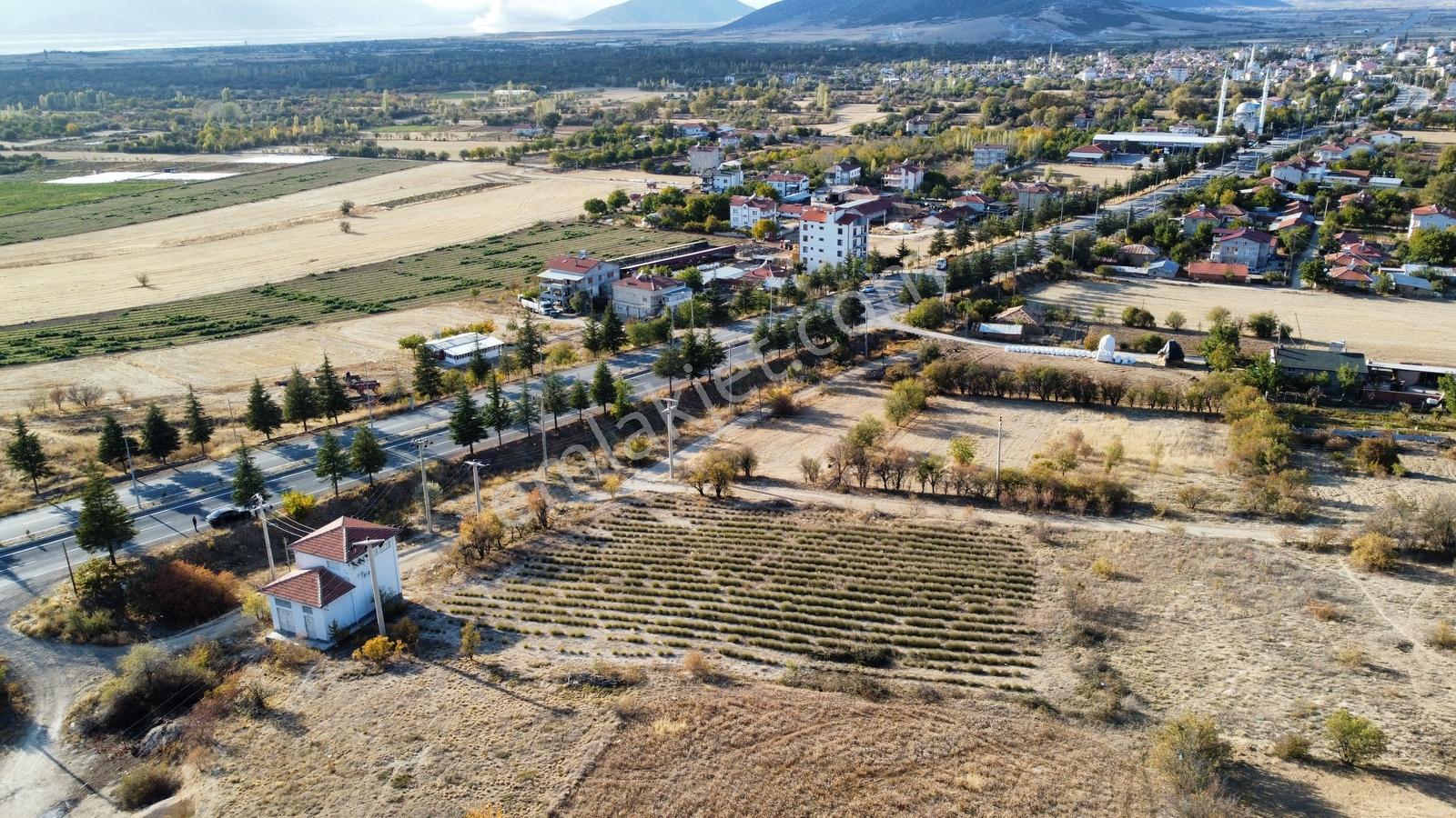 4 Villalık İmarlı Arsa Göl Manzaralı - Görsel 2