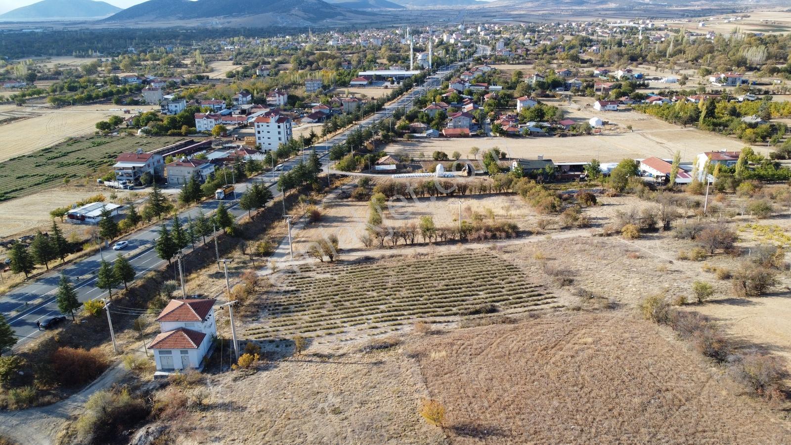 4 Villalık İmarlı Arsa Göl Manzaralı - Görsel 9