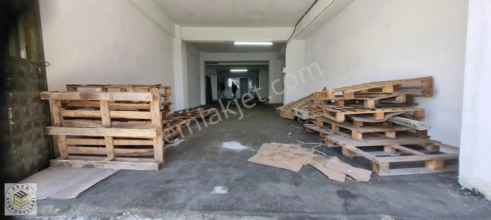 Zeytinburnu Maltepe Mah. Sanayide Düz Giriş 200m2 İş Yeri - Görsel 2