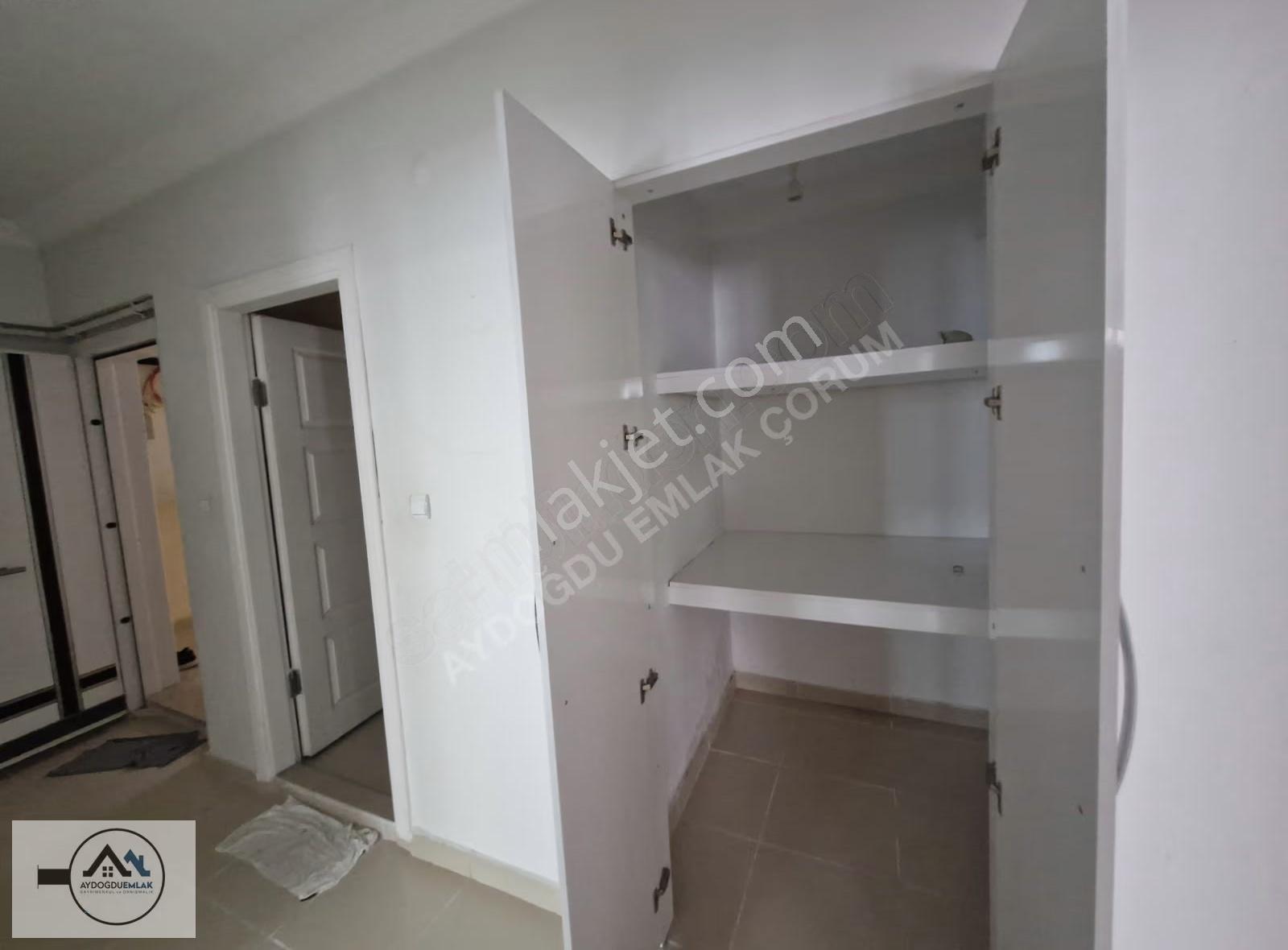 Aydoğdu'dan Salı Pazarı Civarı 3+1 Kiralık Daire Çift Balkonlu - Görsel 4