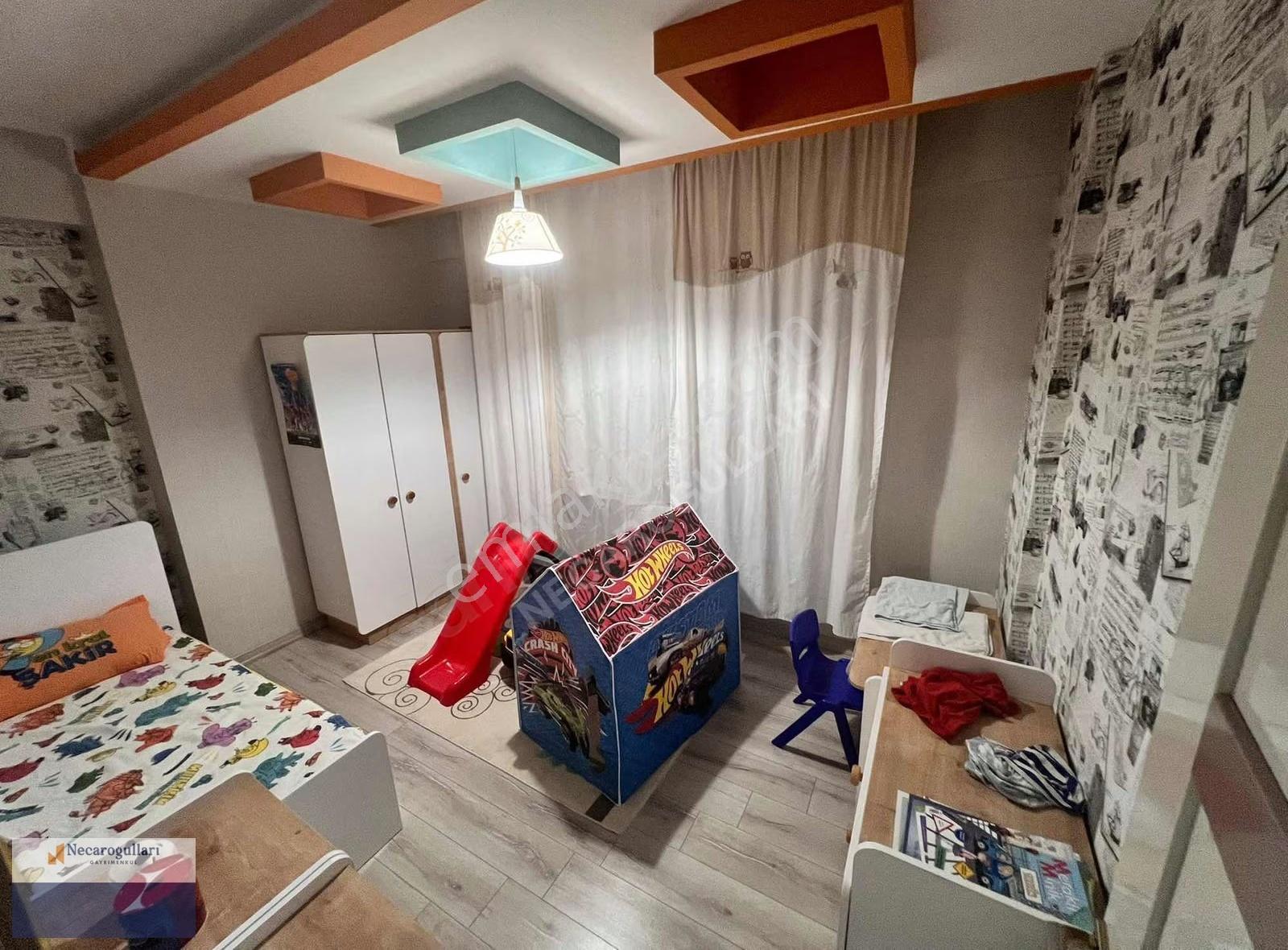 Necaroğullarından Wınston Avm Civarı 3+1 Lüks Daire - Görsel 14