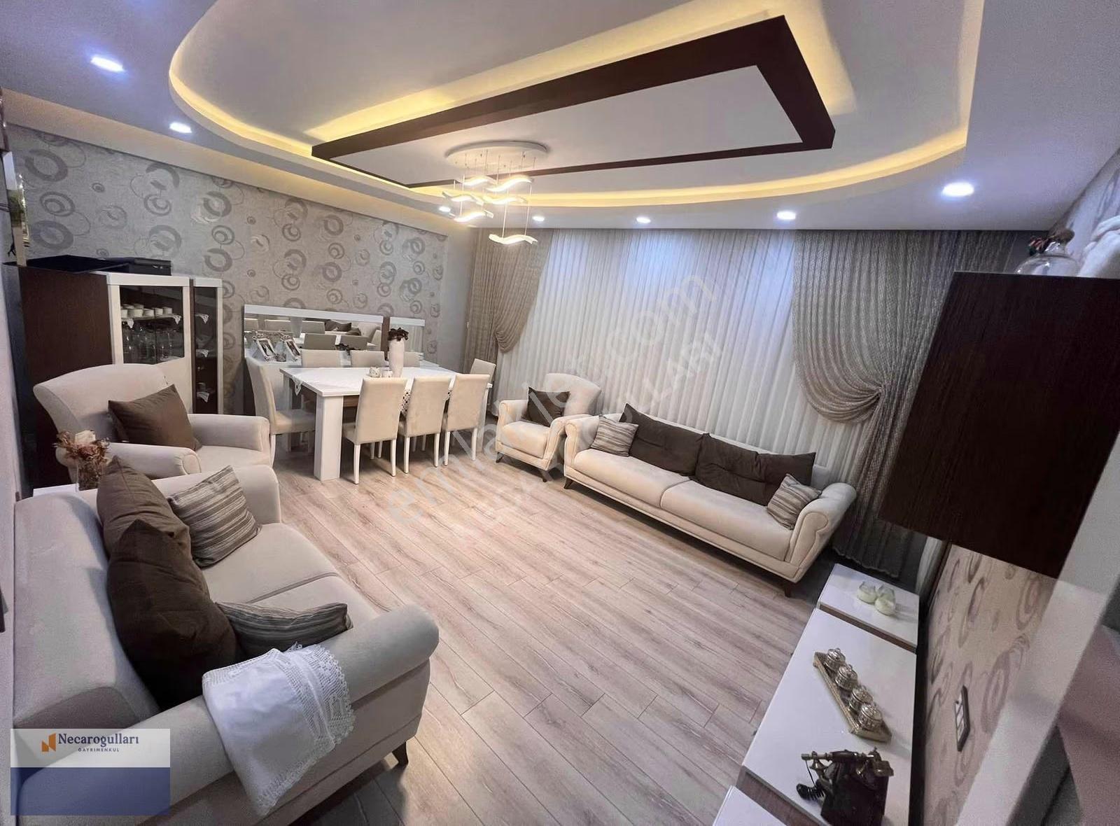 Necaroğullarından Wınston Avm Civarı 3+1 Lüks Daire - Görsel 8