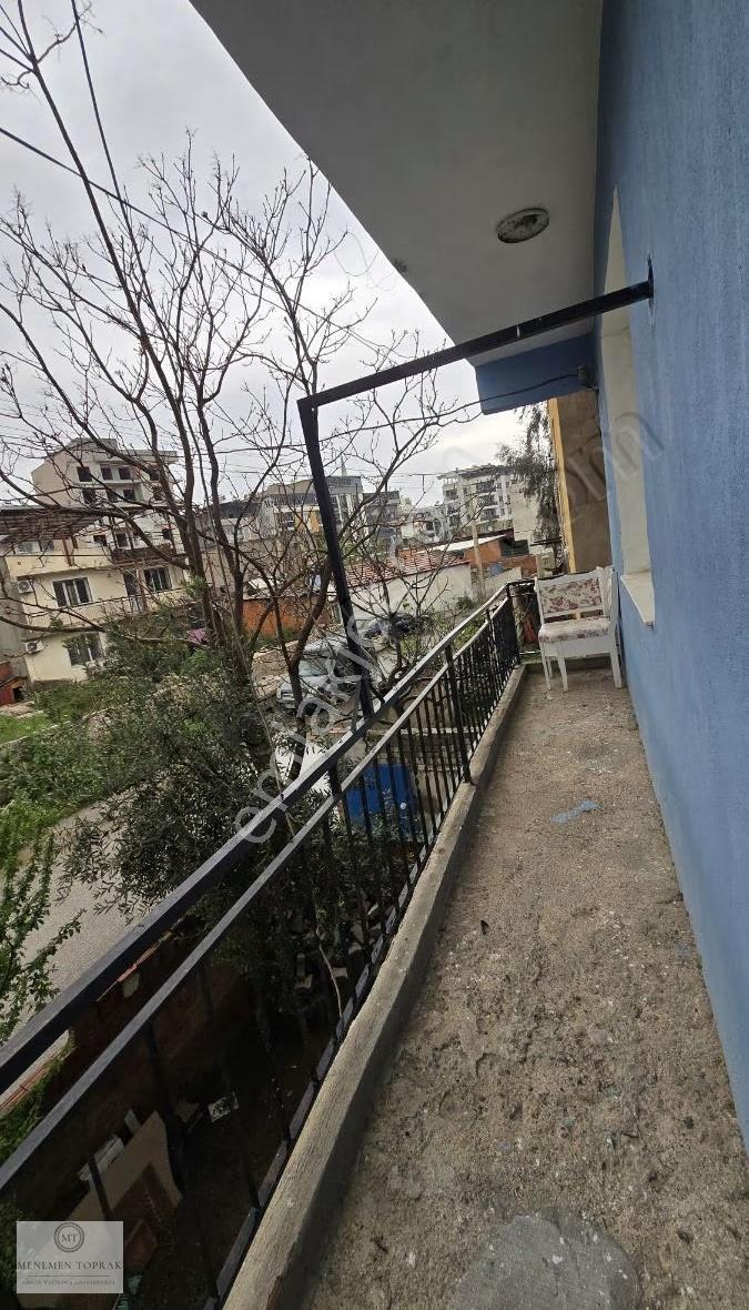 Menemen Gölcük Mh. 3 Katlı Müstakil Bina - Görsel 9