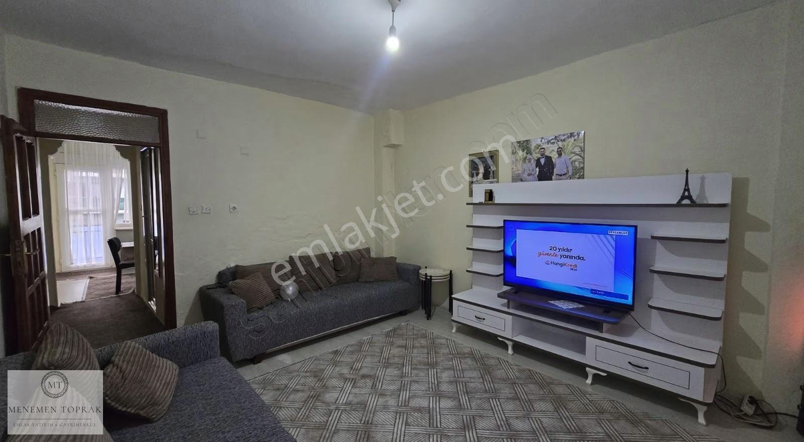 Menemen Gölcük Mh. 3 Katlı Müstakil Bina - Görsel 18
