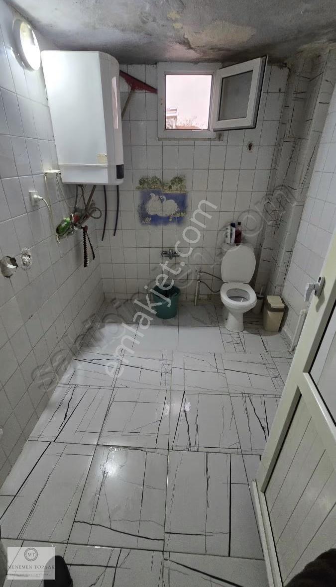 Menemen Gölcük Mh. 3 Katlı Müstakil Bina - Görsel 2