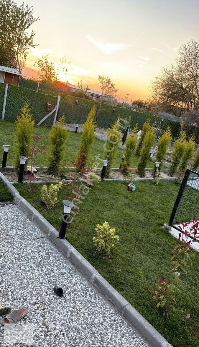 Menemen Merkezde Bahçeli Havuzlu Yazlık - Görsel 15