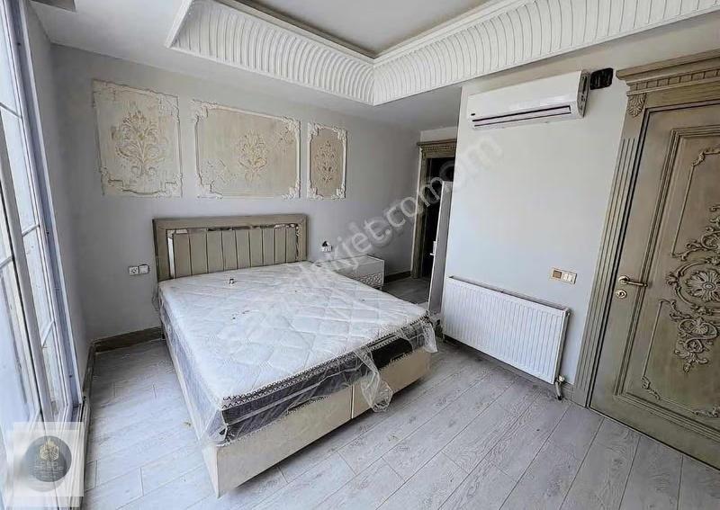 Eski Mezitli'de Eşyalı Kiralık Bahçe Dubleks - Görsel 8