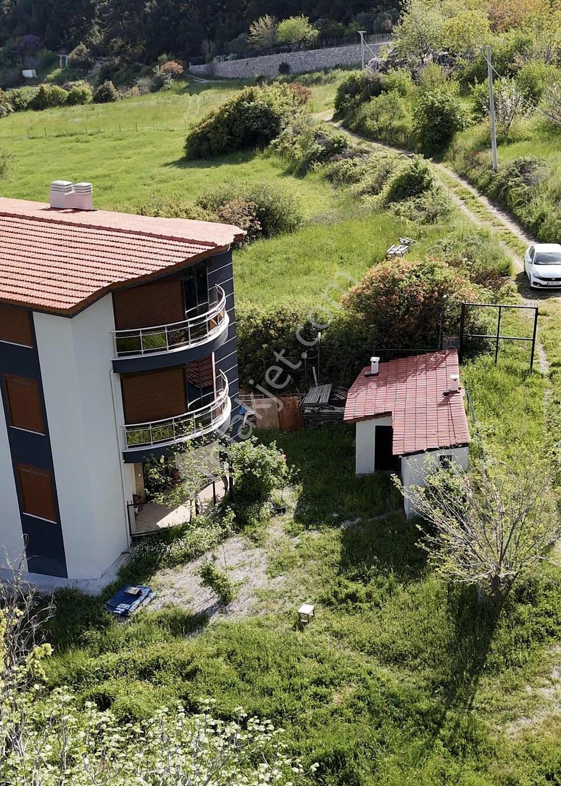 Doğa Dostu'ndan Yakaköy 3159m2 Ve 3 Katlı Özel Villa - Görsel 14