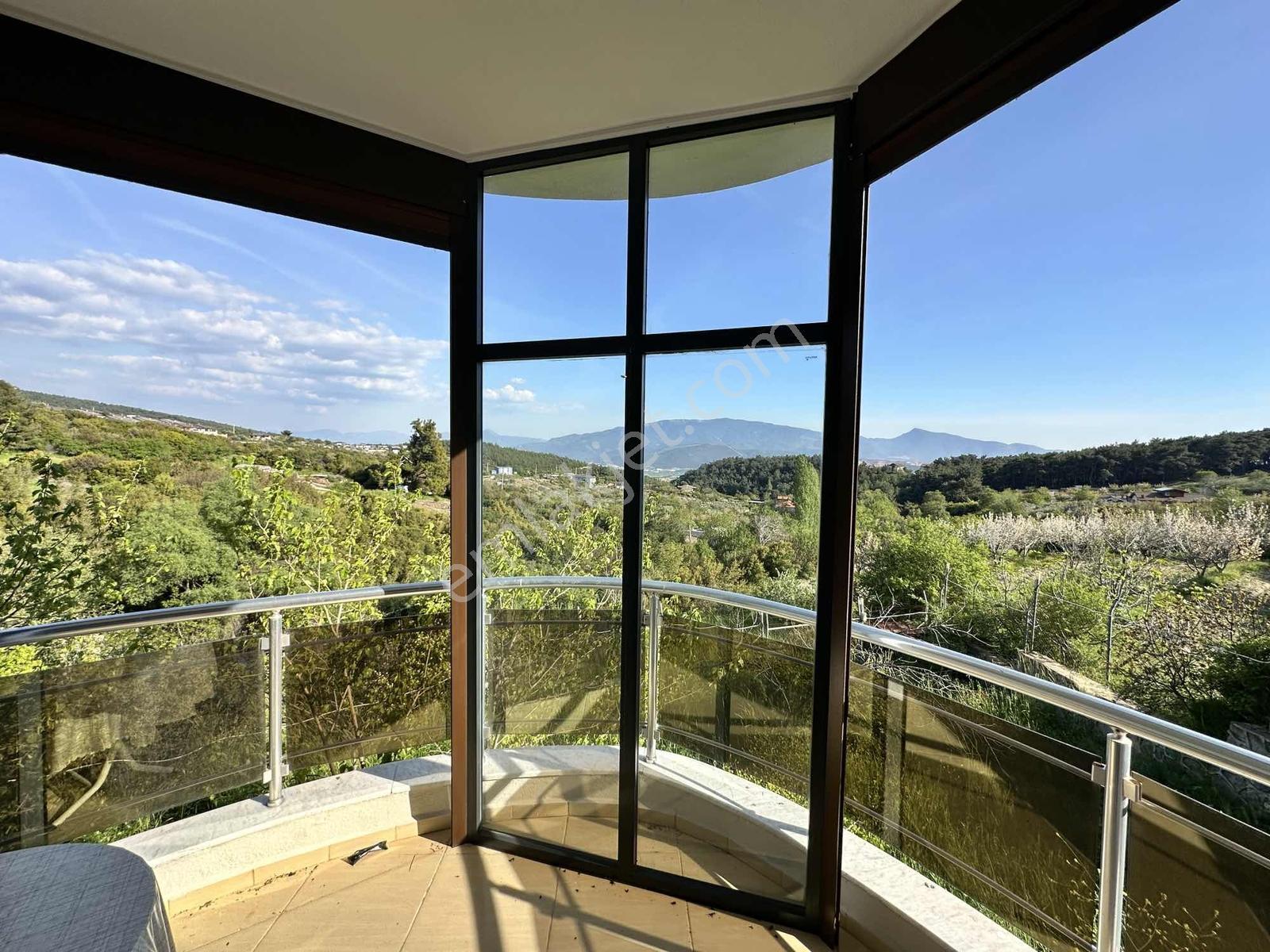 Doğa Dostu'ndan Yakaköy 3159m2 Ve 3 Katlı Özel Villa - Görsel 34