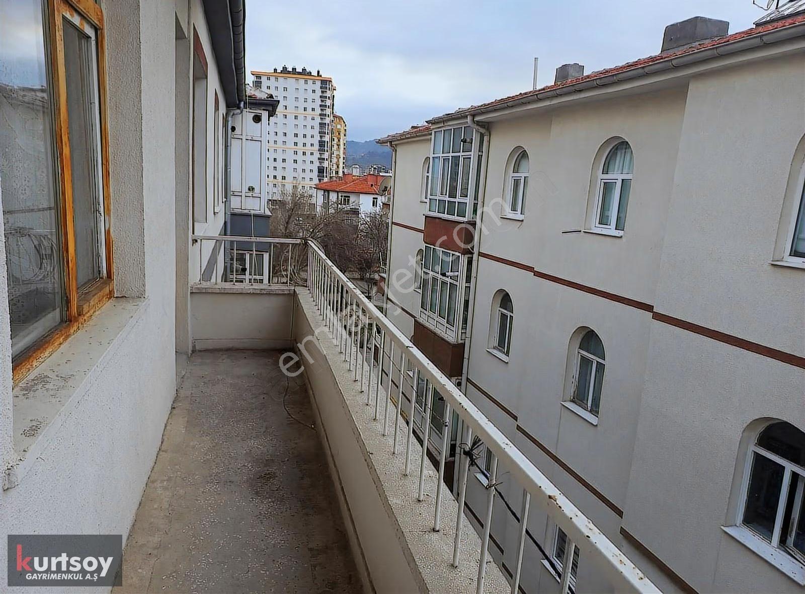 Kurtsoydan T.reisde 3+1 Sağlık Ocağı Okul Yanı Kiralık Daire - Görsel 2