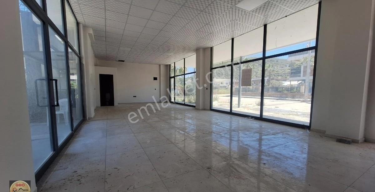 Kuşadası Kuştur Mevki Kiralık Otopaklı Dükkan - Görsel 7