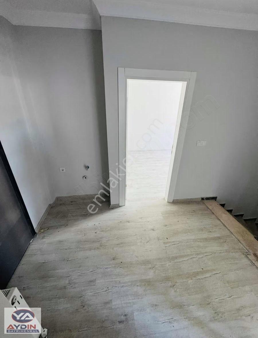 Şehrin Merkezinde Çayırova Belediyesine Yakın Satılık Dubleks - Görsel 19