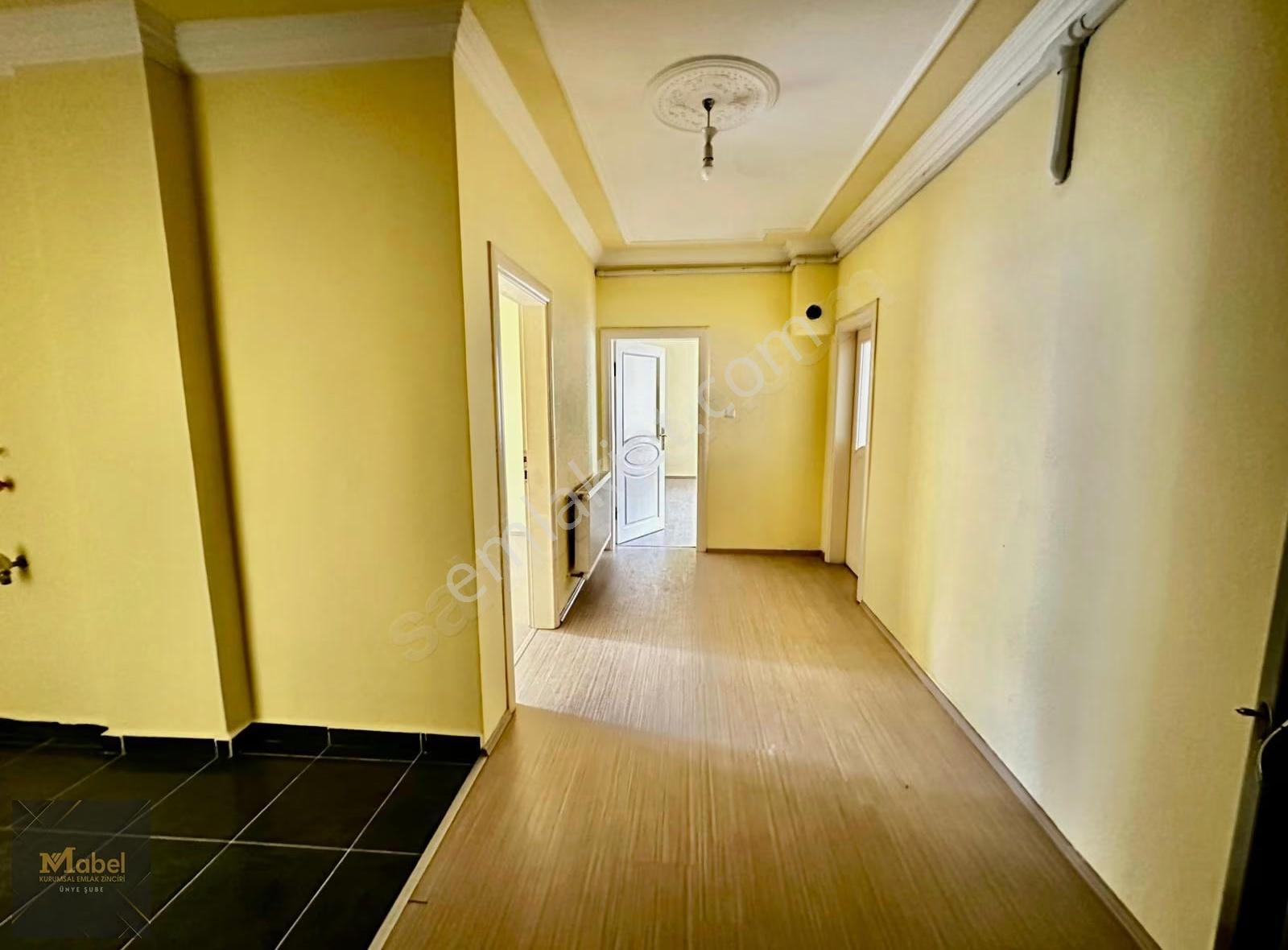 Çarşı Merkezinde Özel Bakımlı Masrafsız Asansörlü 140 M2 3+1 - Görsel 18