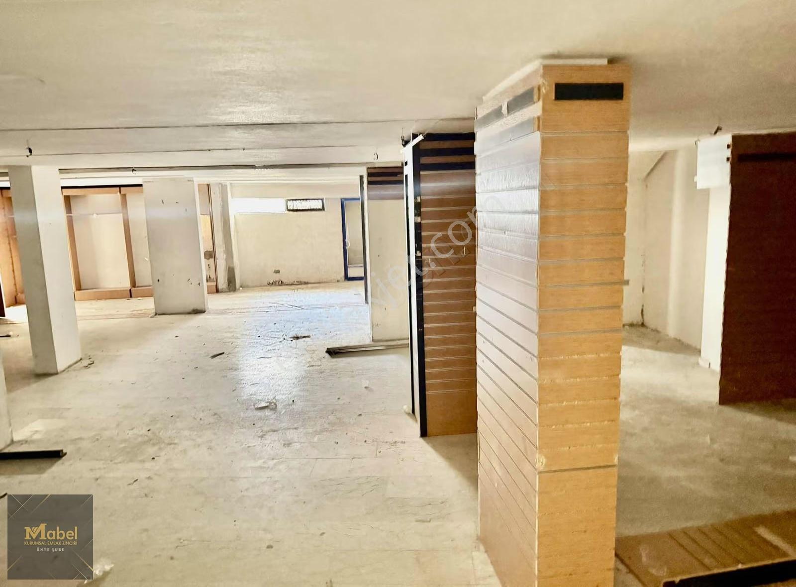 Şehrin Tam Merkezinde Tüm İş Kollarına Uygun Çift Katlı 650m2 - Görsel 14