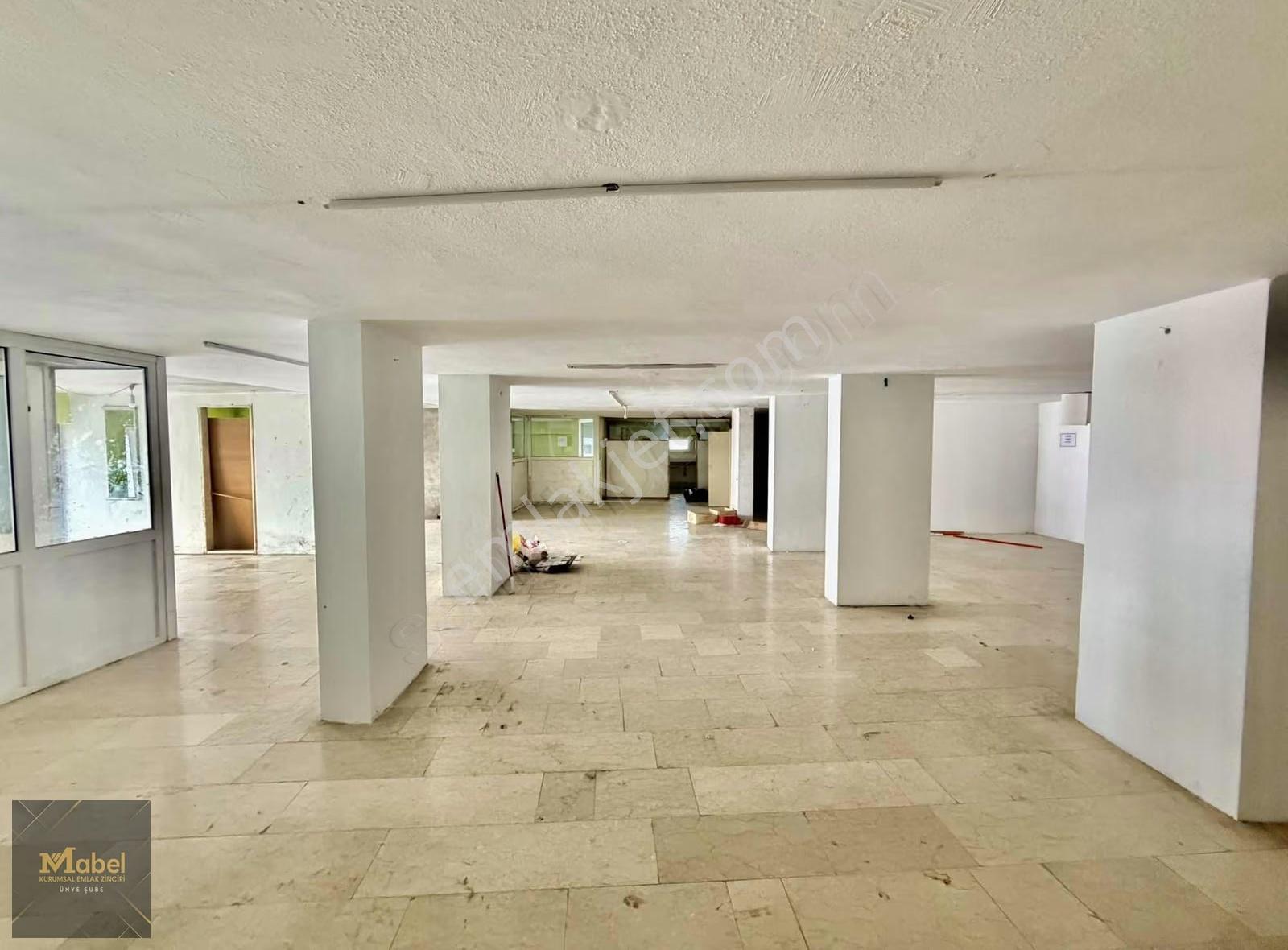 Şehrin Tam Merkezinde Tüm İş Kollarına Uygun Çift Katlı 650m2 - Görsel 2