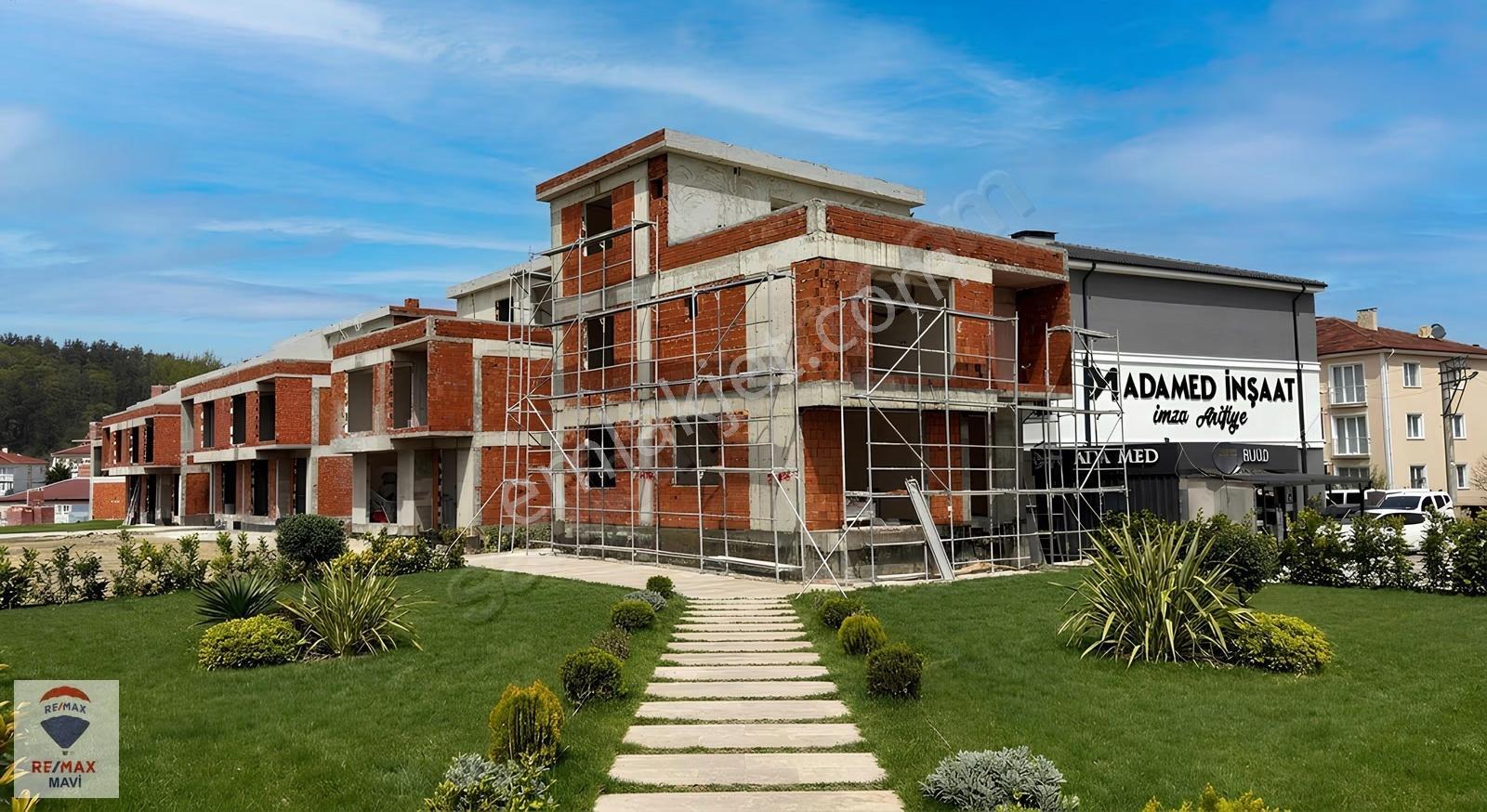 Re/max Moz Ultra Lüks Özel Dizayn 6+1 250m² Ve 120m² Bahçe - Görsel 4