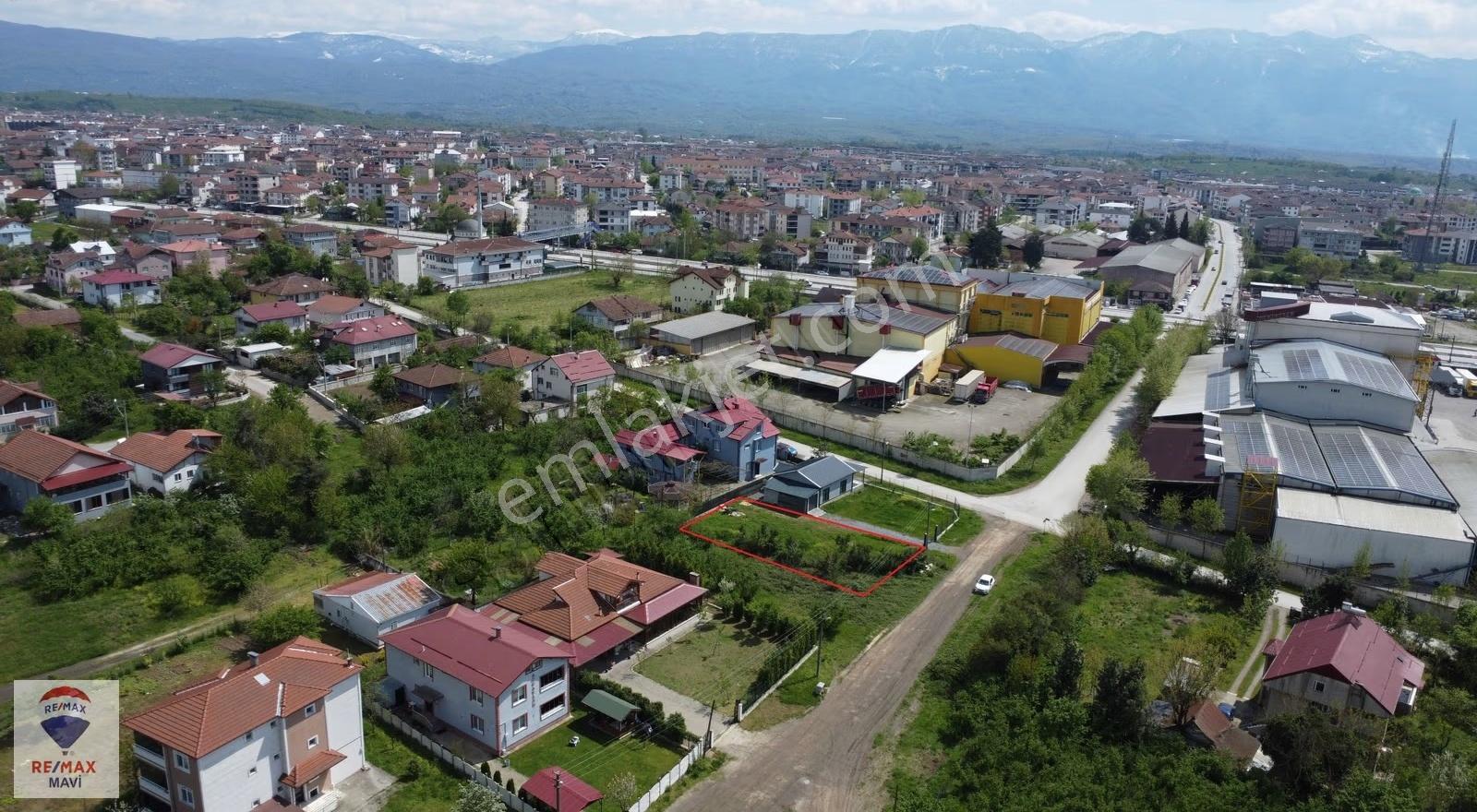 Ömer Esen'den Rasimpaşa Da 487 M² Ticari+konut İmarlı Arsa - Görsel 3