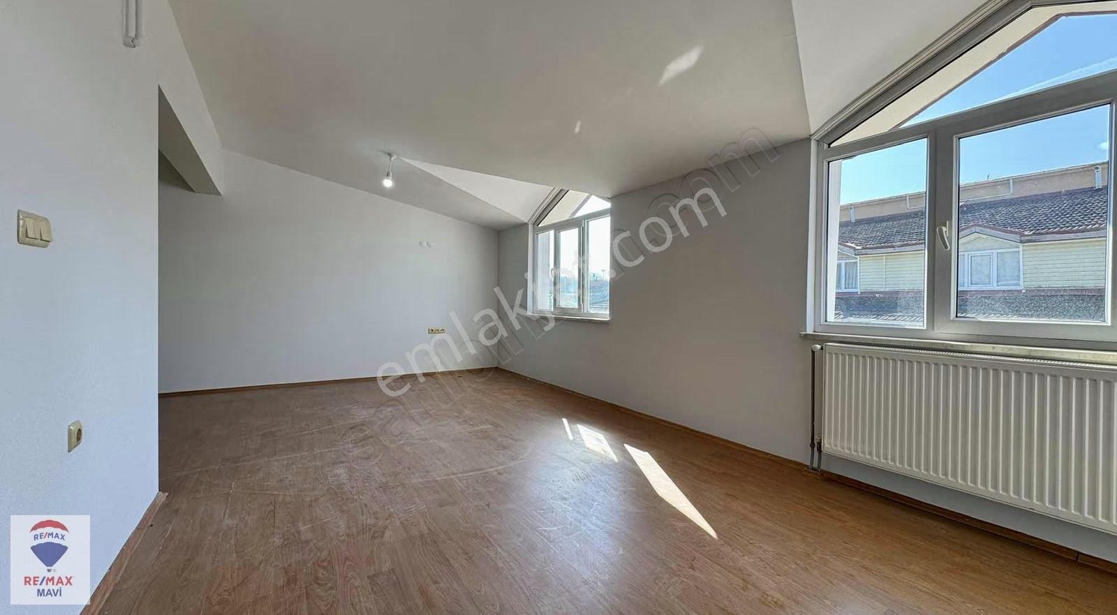 Re/max Moz 3+1 140m² Ebeveyn B. Asansörlü Metrobüse Yürüme Mesaf - Görsel 4