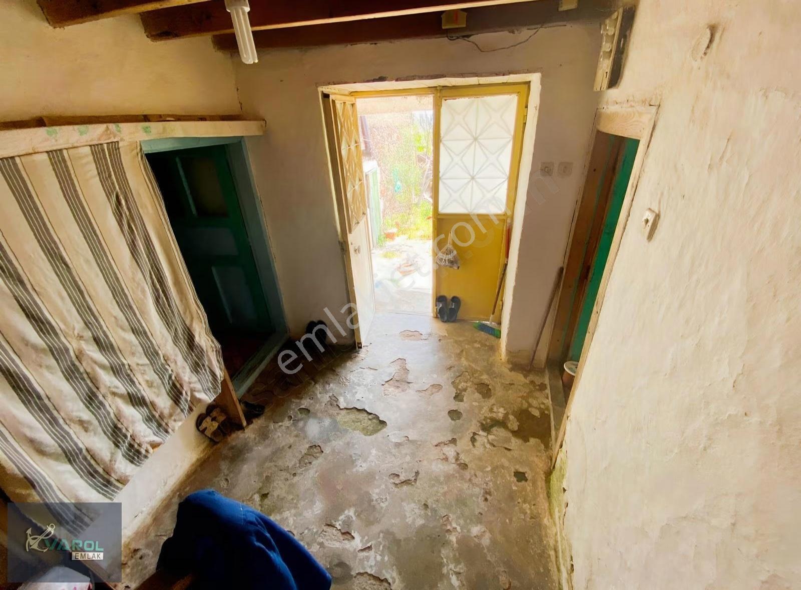 Çanakkale Ayvacık Kulfal Köyünde Müstakil Taş Ev Ve Bahçesi - Görsel 16
