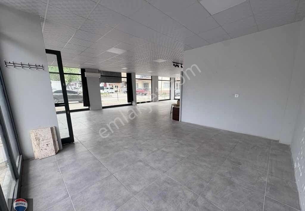 Davutlar Merkezde Kurumsal Ve Ticari Yatırıma Uygun 470 M2 Kiralık - Görsel 15