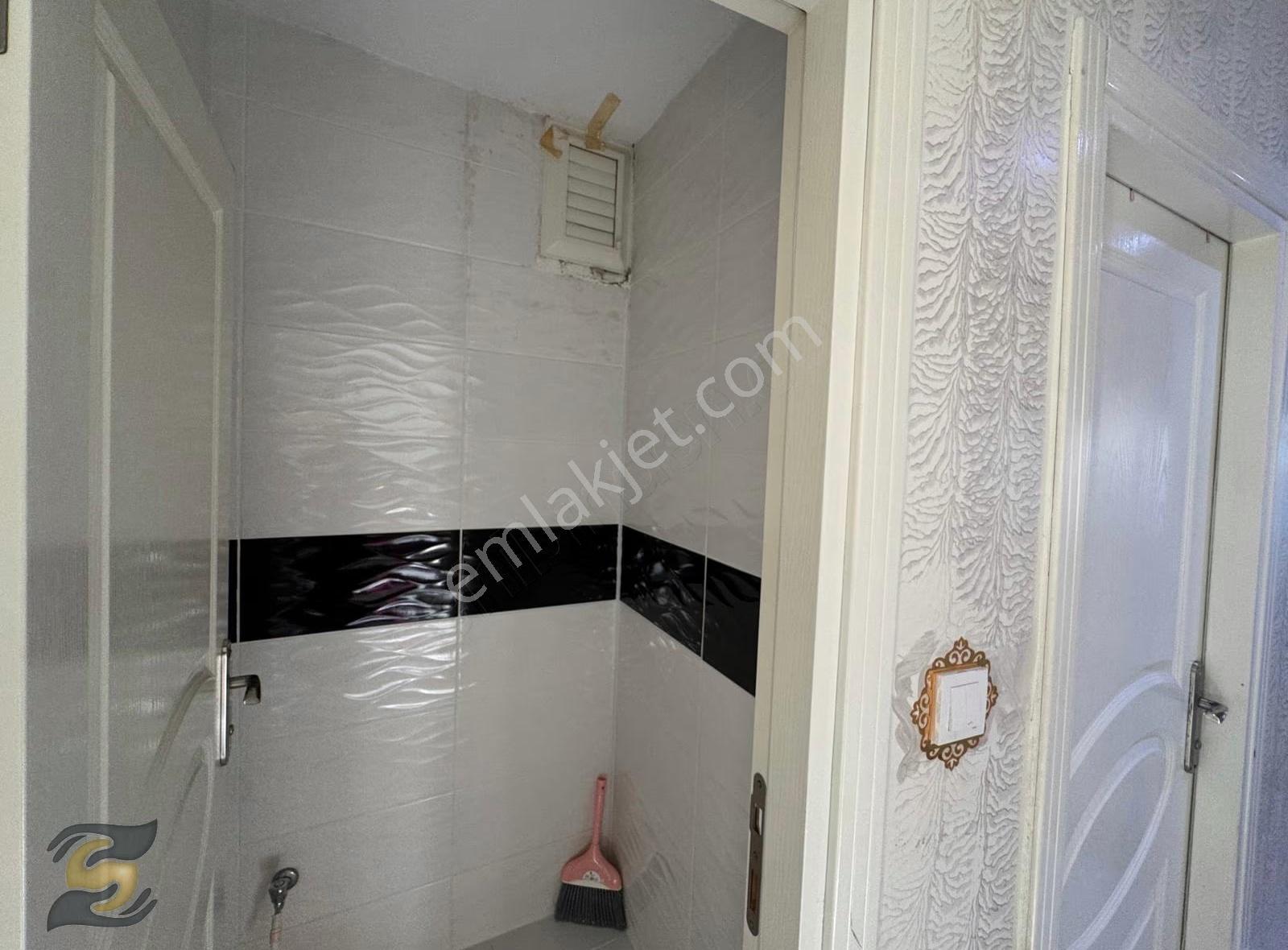 İsmetpaşa Mahallesi'nde Yüksek Çatılı Geniş 4+2 Dubleks Daire - Görsel 7