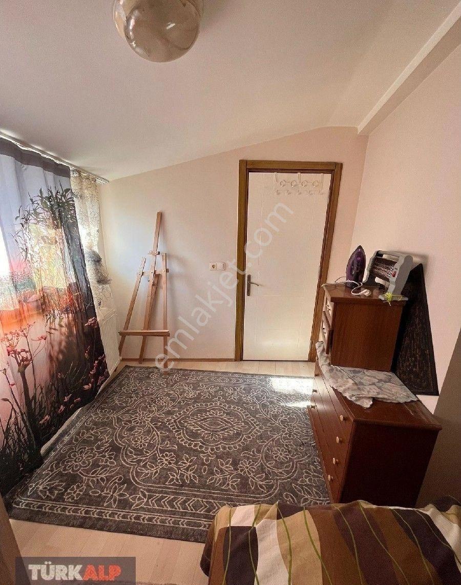 Denizli İstiklalde 1+1 Tek Tapu Çift Apart - Görsel 18