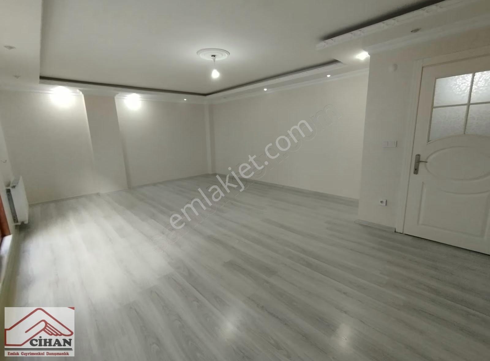 Cumhuriyet Mahallesi Levent Kırca Parkı Yanı | Geniş 150 M2 3+1 - Görsel 15