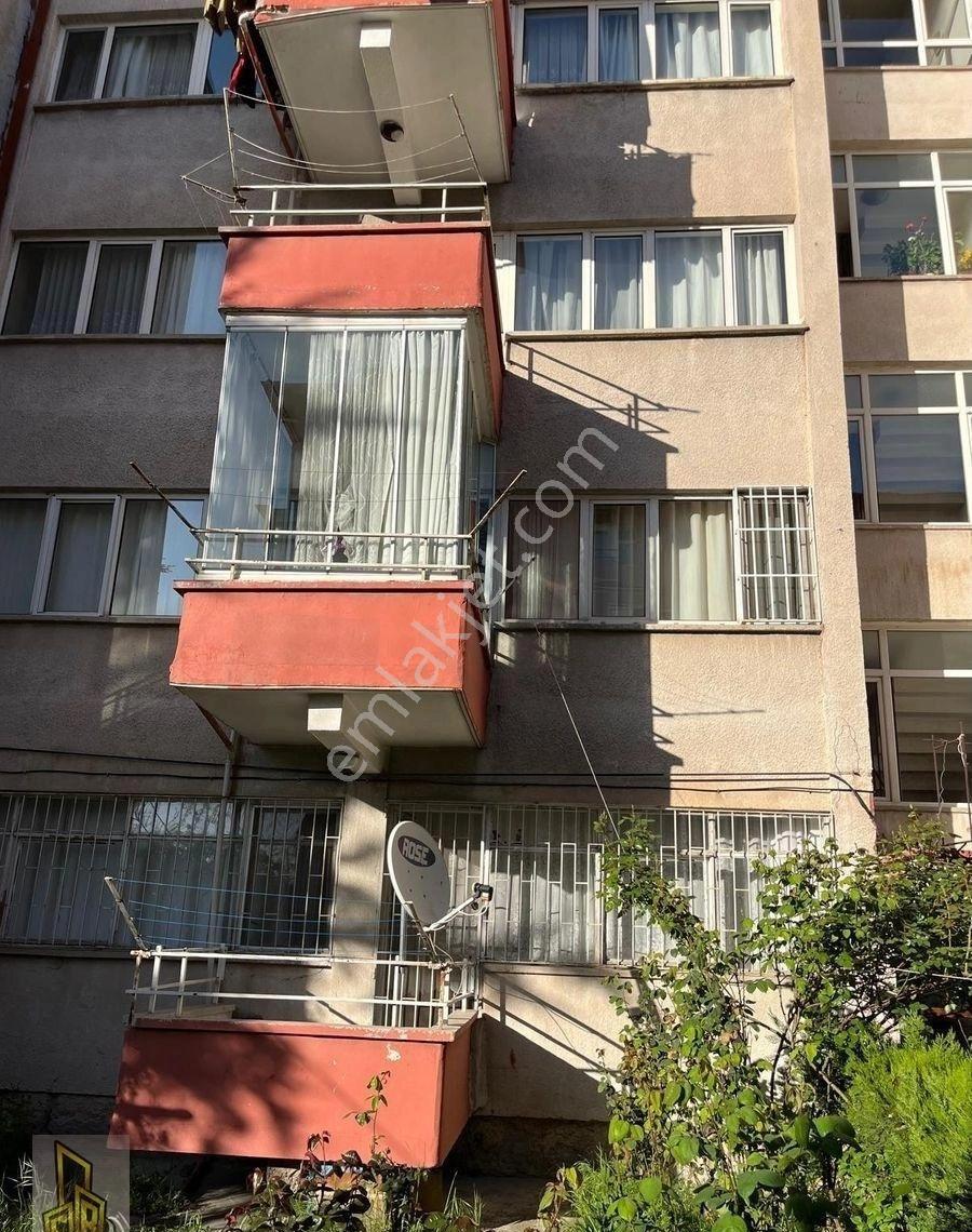 Aydınlıkevler Türkiş Blokları Altınpark Karşısı Yatırımlık - Görsel 31