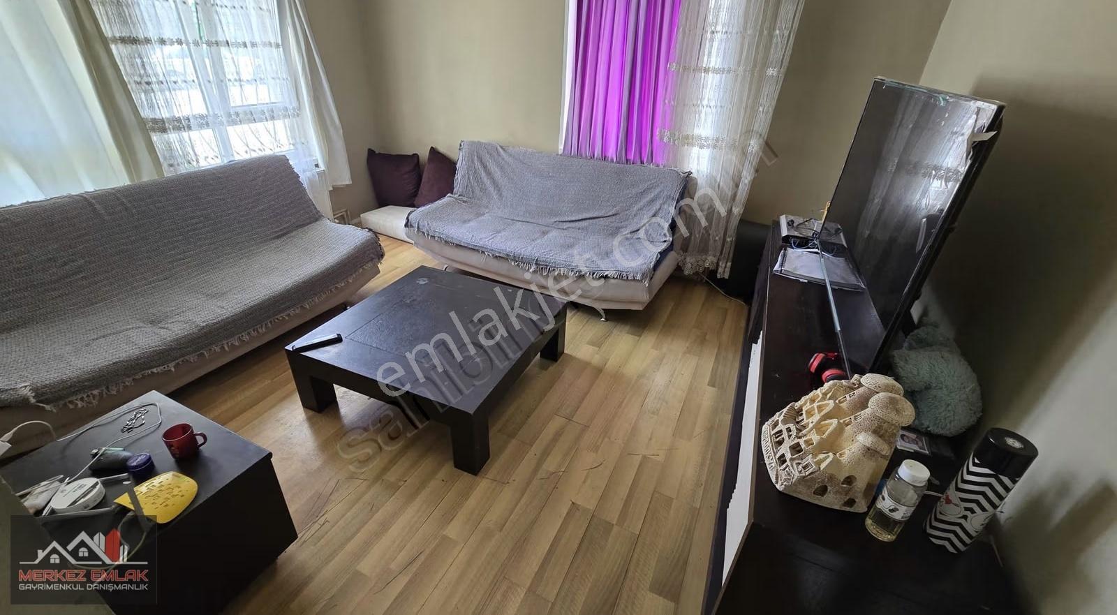 Gülveren Mah. Satılık 3+1 Daire, 100m², Balkonlu, Güney Cephe