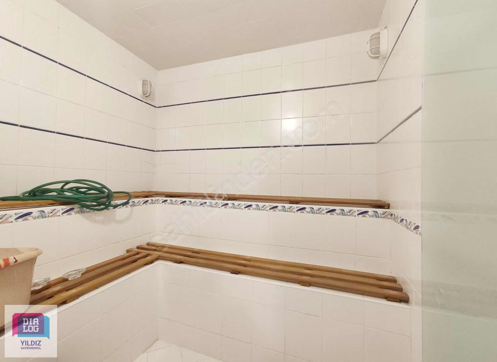 Bademli Çamlıtepe Sitesinde Müştemilatlı 8+2 Kiralık Villa - Görsel 4