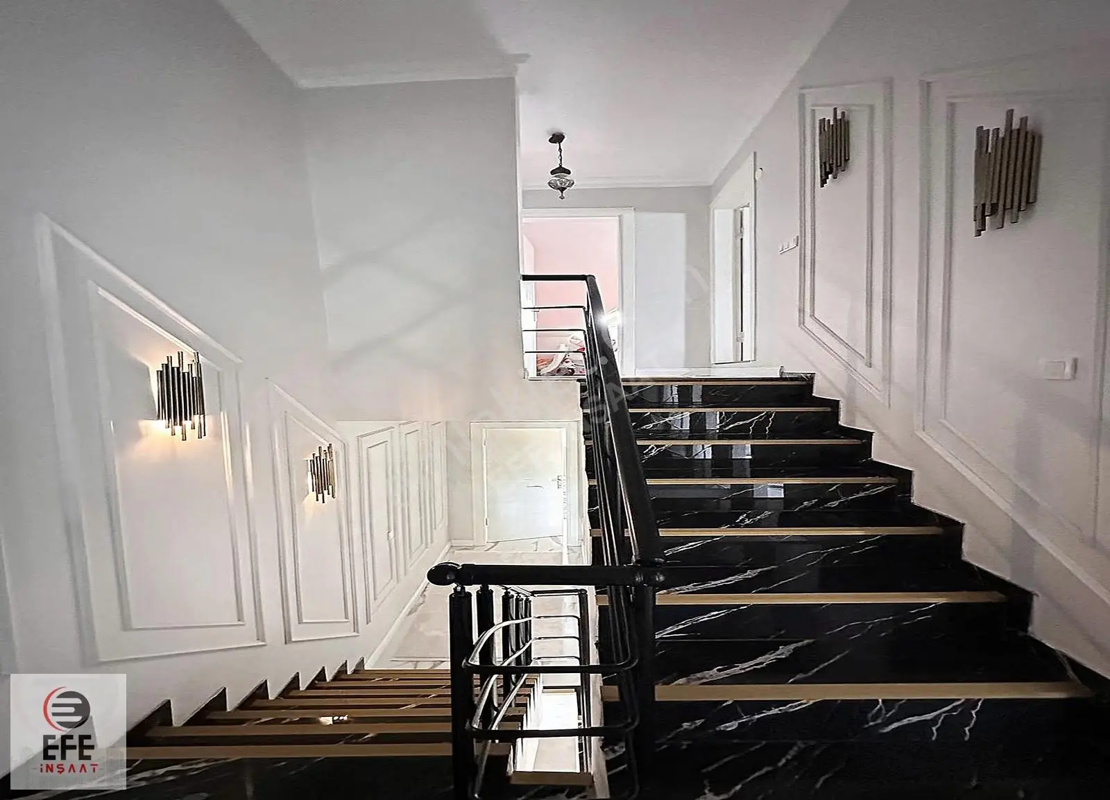 Beylikdüzü Site İçinde Deniz Manzaralı Müstakil Villa - Görsel 2