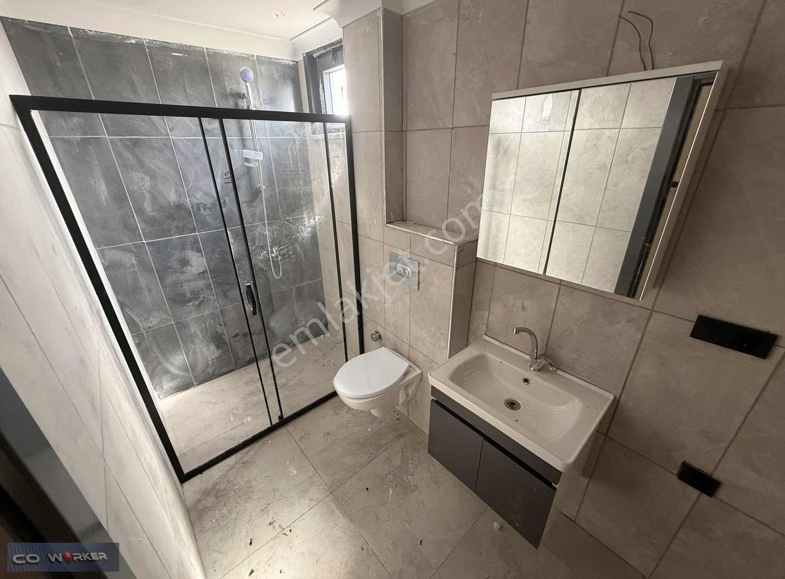 Pendik Güllübağlarda Geniş Kullanımlı 2+1 Satılık Daire - Görsel 6