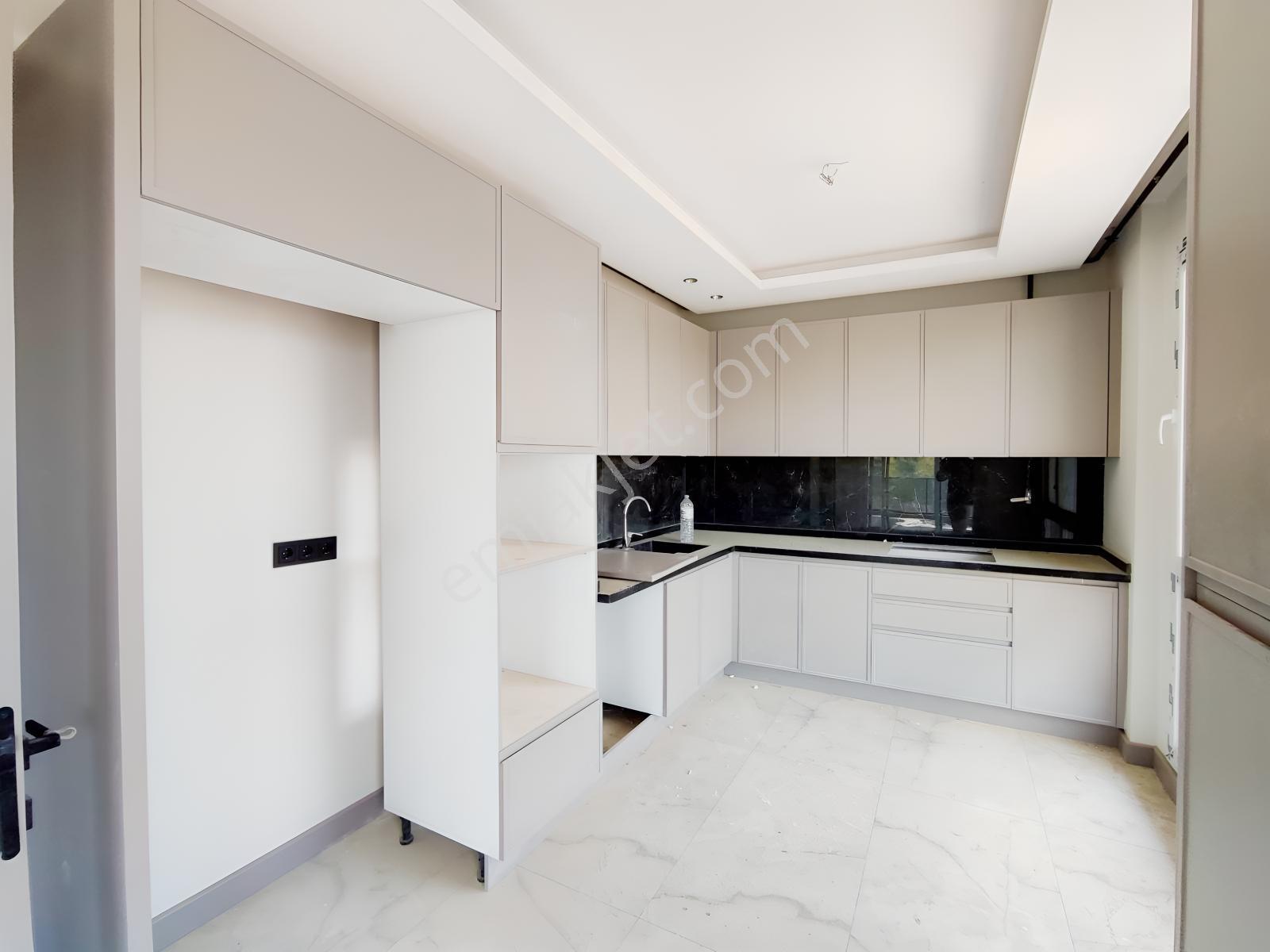 Kabasakal Sungurbey Okulu Civarında 4+1 Sifir Site İçi Satilik - Görsel 15