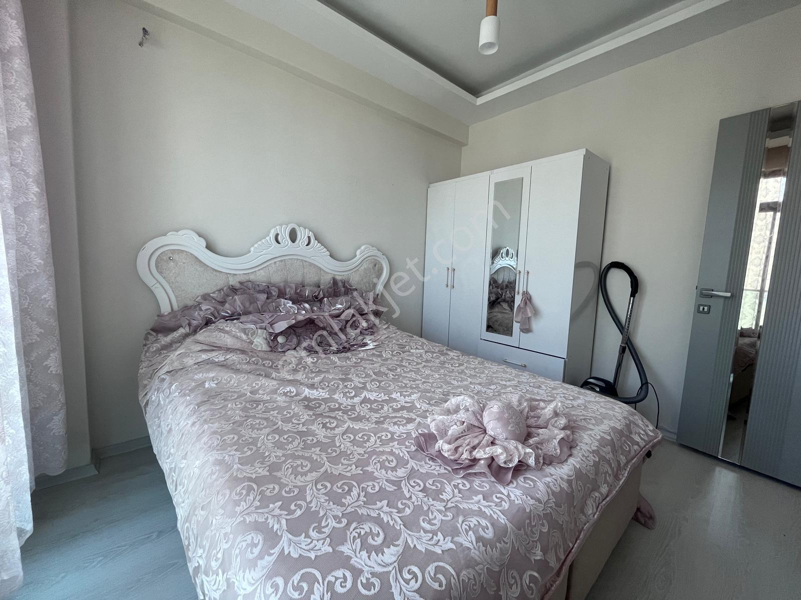 King ' Den Ayaşta Deniz Manzaralı 1+1 Eşyalı Satılık Daire - Görsel 18