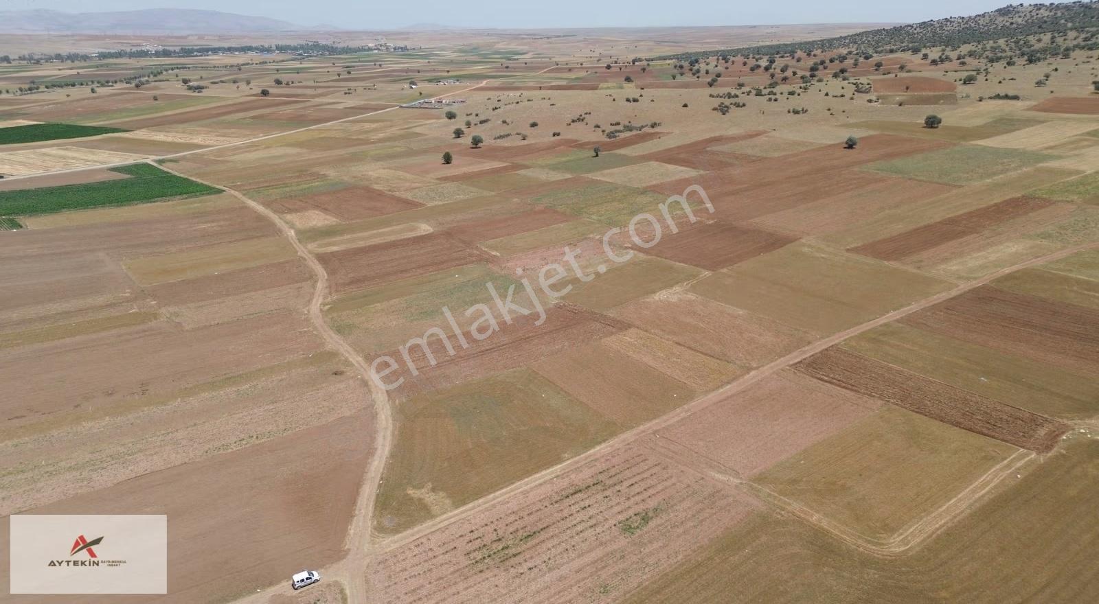 Akören Hacılar Mahallesinde 1.015 M² Müstakil Tapulu Tarla - Görsel 5