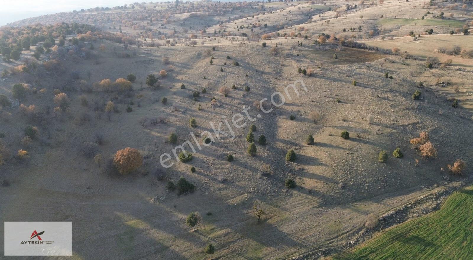 Akören Avdan Mahallesinde 1.771 M² Müstakil Tapulu Tarla