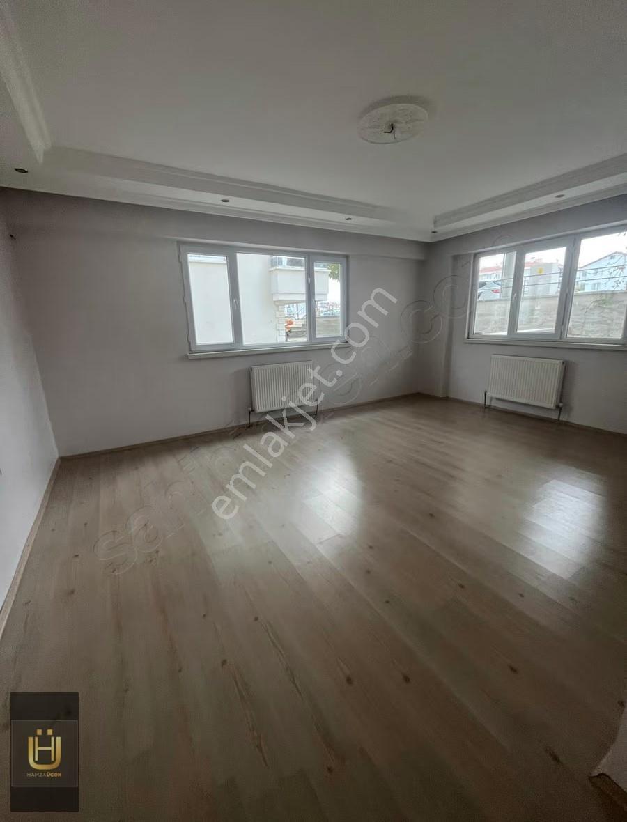 Afyon Üçok Emlaktan Fatih Mah Temiz Bakımlı 3+1 Kiralık Daire - Görsel 13