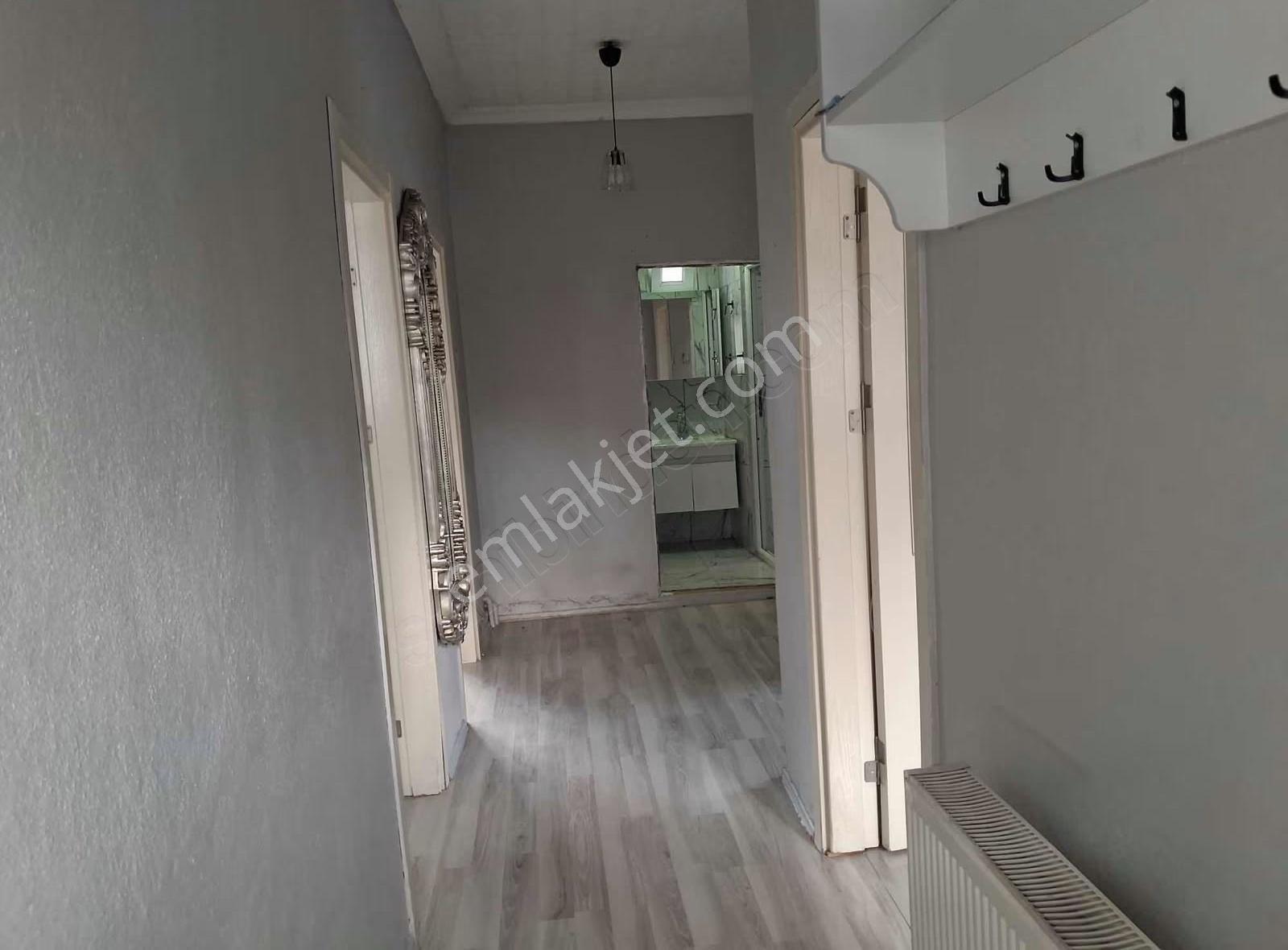 Güzeller Mahallesi 2+1 Arakat Kiralık Daire - Görsel 2