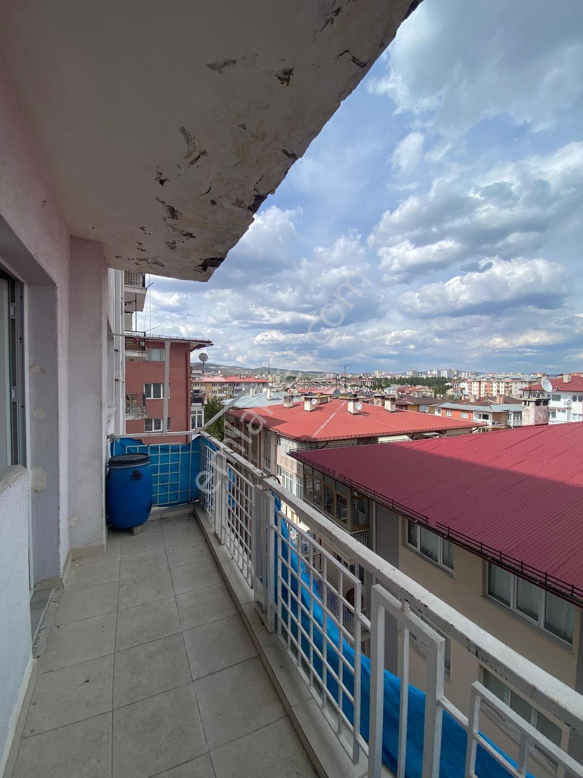 Turkuaz'dan Akademi Eğitim Merkezi Yakınında 2+1 Kiralık Daire - Görsel 17