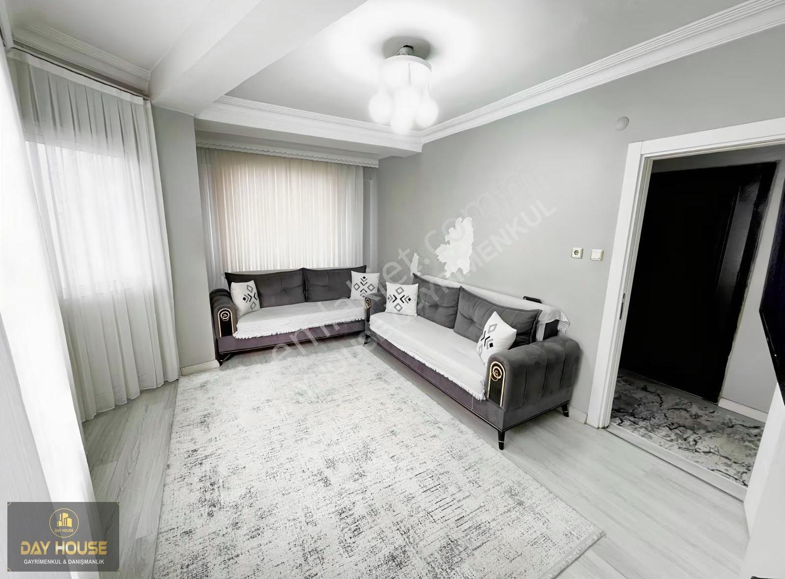 Day House'den Tek Daire Üzerine 120 M2 Masrafsız Köşe Başı Daire