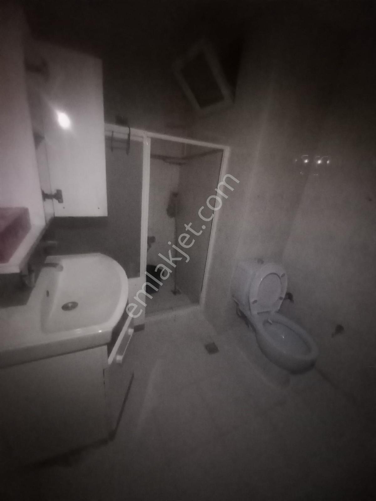 Şeref Emlak 2+1 Balkonlu Kiralık Daire - Görsel 19
