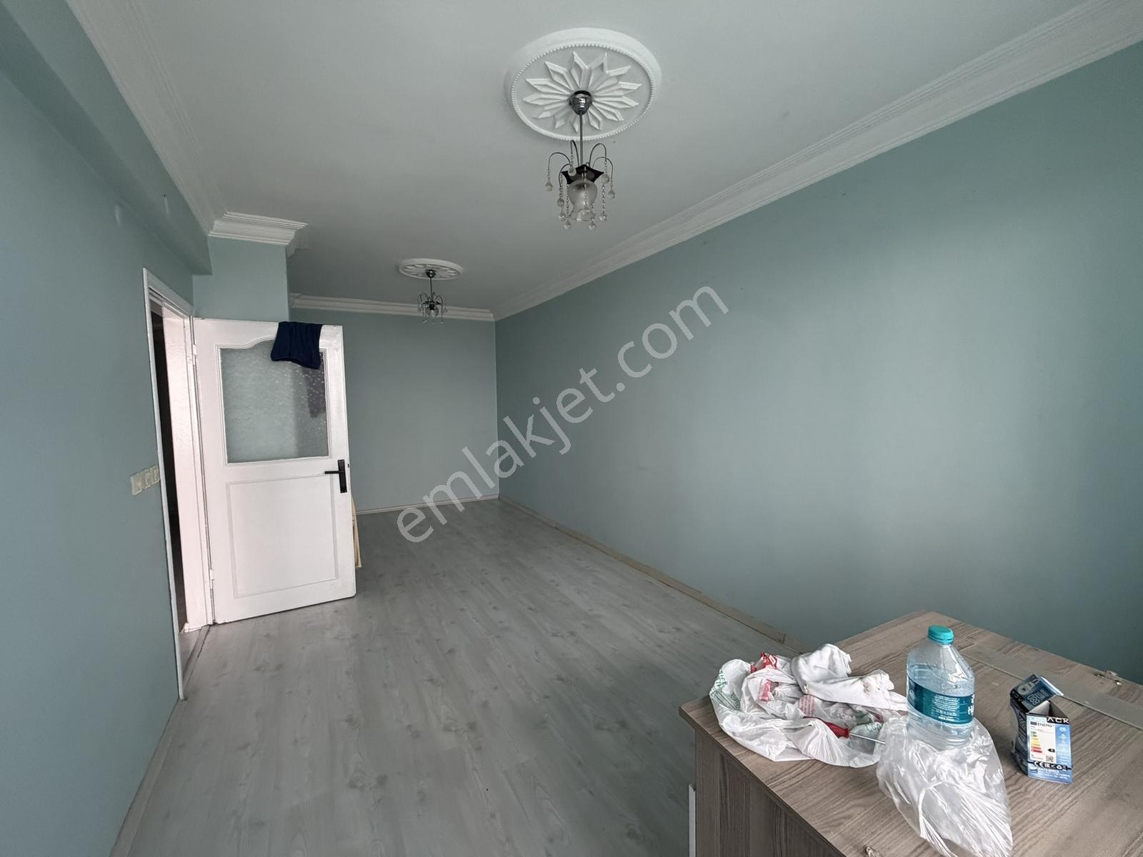 Şeref Emlak 2+1 Balkonlu Kiralık Daire - Görsel 6