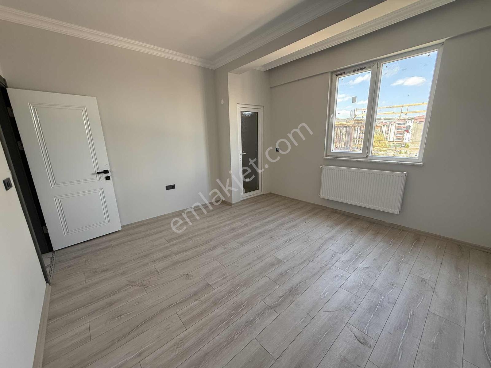 Yağmur Emlaktan Cadde Cepheli Ara Kat Ferah Sıfır 3+1 Daire - Görsel 29