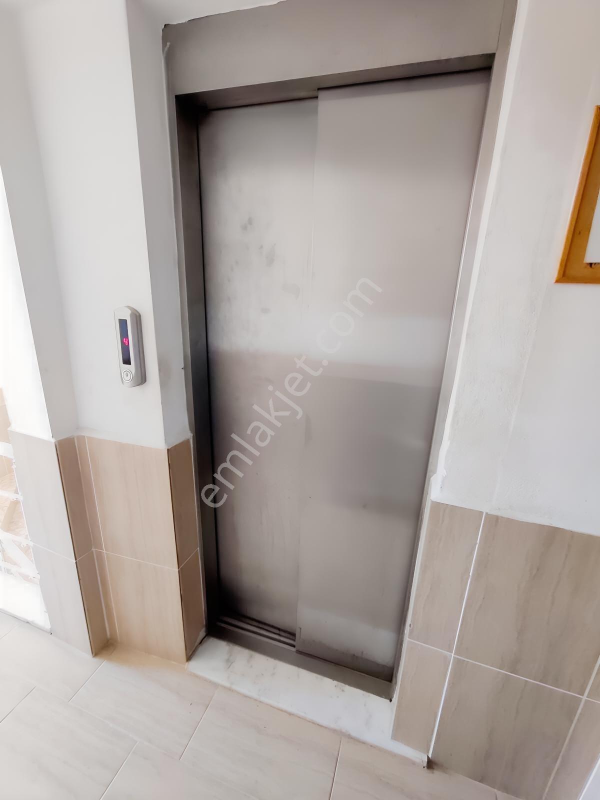 Yeni Mahallede 1+1 Eşyalı Kiralık Daire - Görsel 5